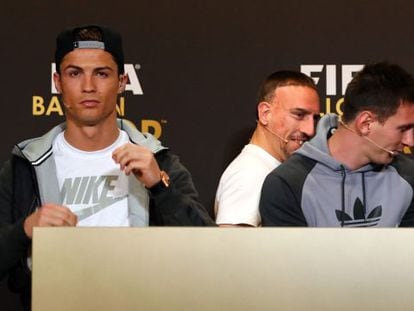 Cristiano Ronaldo, à esquerda, junto a Ribéry e Messi.