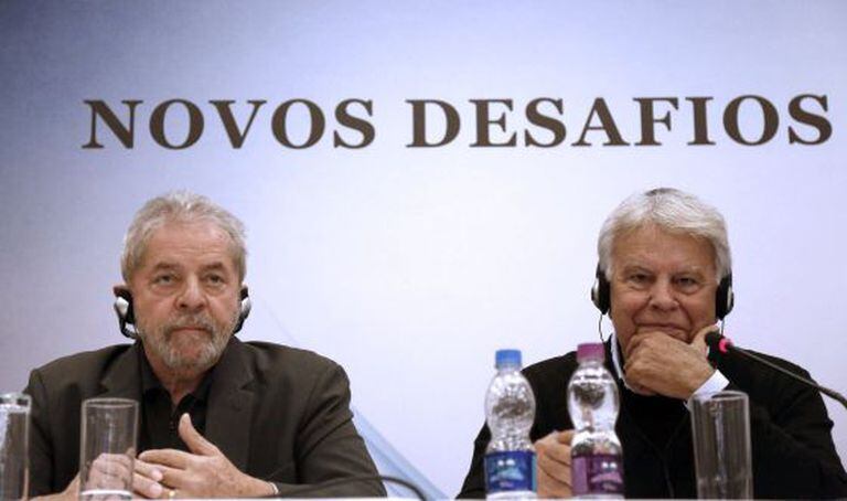 Lula e Felipe González, em São Paulo.