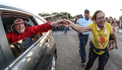 Lula durante comício na tarde desta quarta-feira na cidade de Iguatu (Ceará).