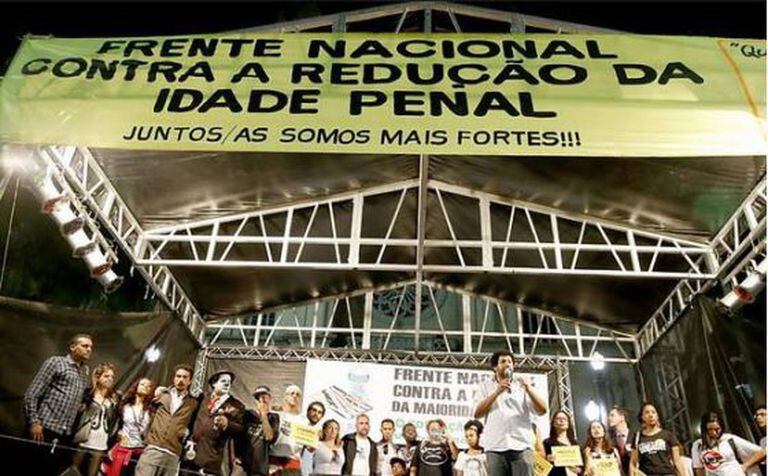 Representantes de movimentos sociais e de direitos humanos reunidos em SP.