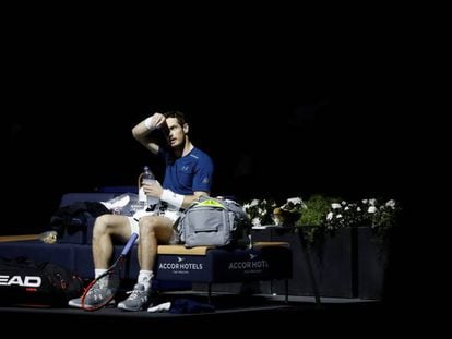 Andy Murray, durante um descanso na final de Paris-Bercy.