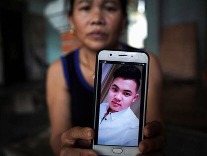 Hoang Thi Ai, de 48 anos, mãe de Hoang Van Tiep, suspeito de estar entre as 39 vítimas cujos corpos foram achados em Londres. 