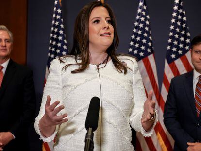 A deputada por Nova York Elise Stefanik nesta sexta-feira, em Washington.