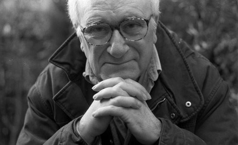 Vicente Aranda, em 1998.