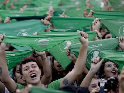 'Pañuelazo' a favor do aborto legal en Buenos Aires, em maio de 2019. AP