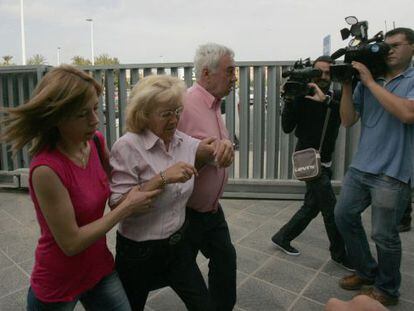Mari Carmen Gacía na chegada ao tribunal de Elche.