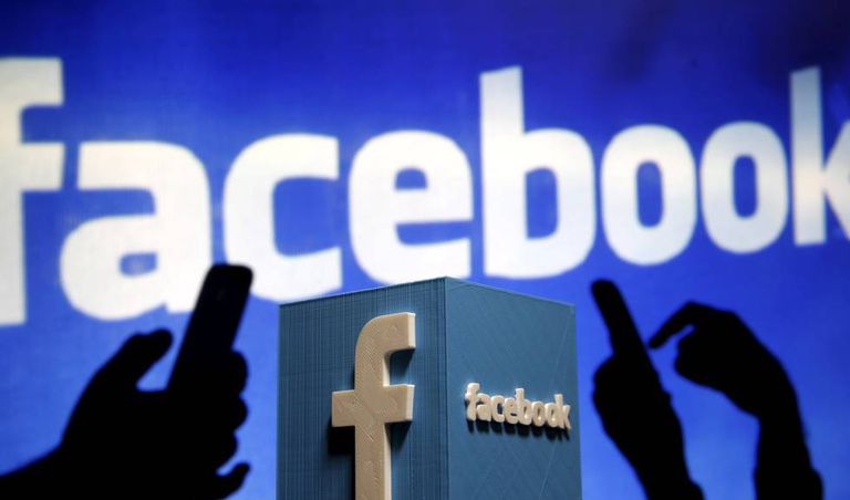 Facebook reconheceu a compra de anúncios para influenciar nas eleições.