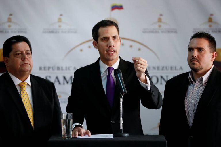 O presidente da Assembleia Nacional, Juan Guaidó, na entrevista coletiva de quinta-feira.