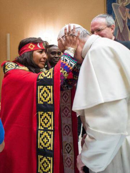 Visita de índios mapuches ao Vaticano em fevereiro de 2017