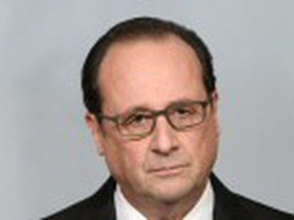 François Hollande disse que os atentados foram um  ato de guerra  contra os valores ocidentais. O Governo colocou o país em estado de emergência total e aumentou controle das fronteiras