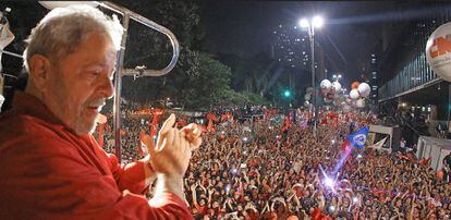 Lula na av. Paulista.