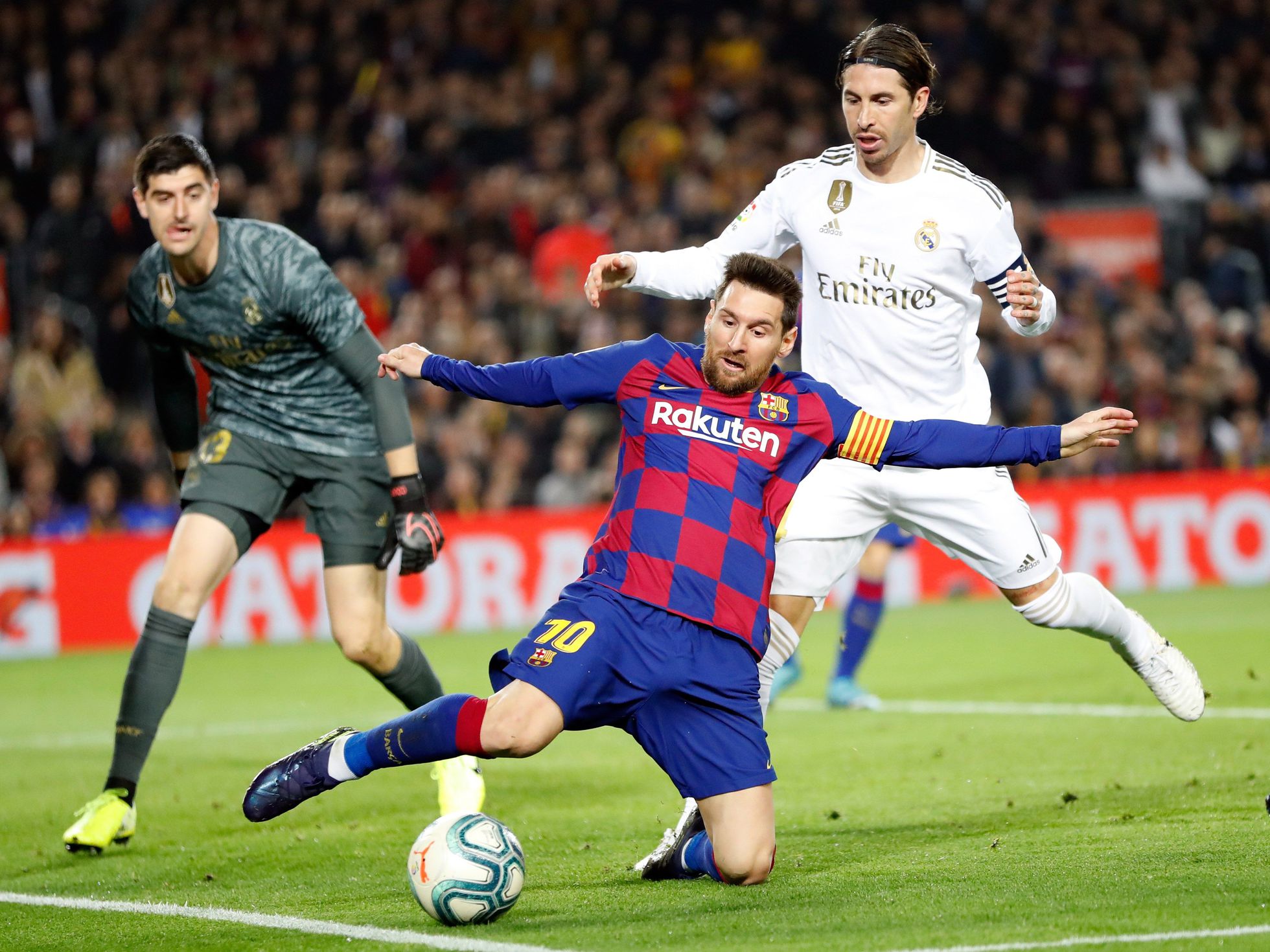 Futebol: FC Barcelona na liderança antes do Mundial, Real Madrid no 2°  lugar na Liga Espanhola