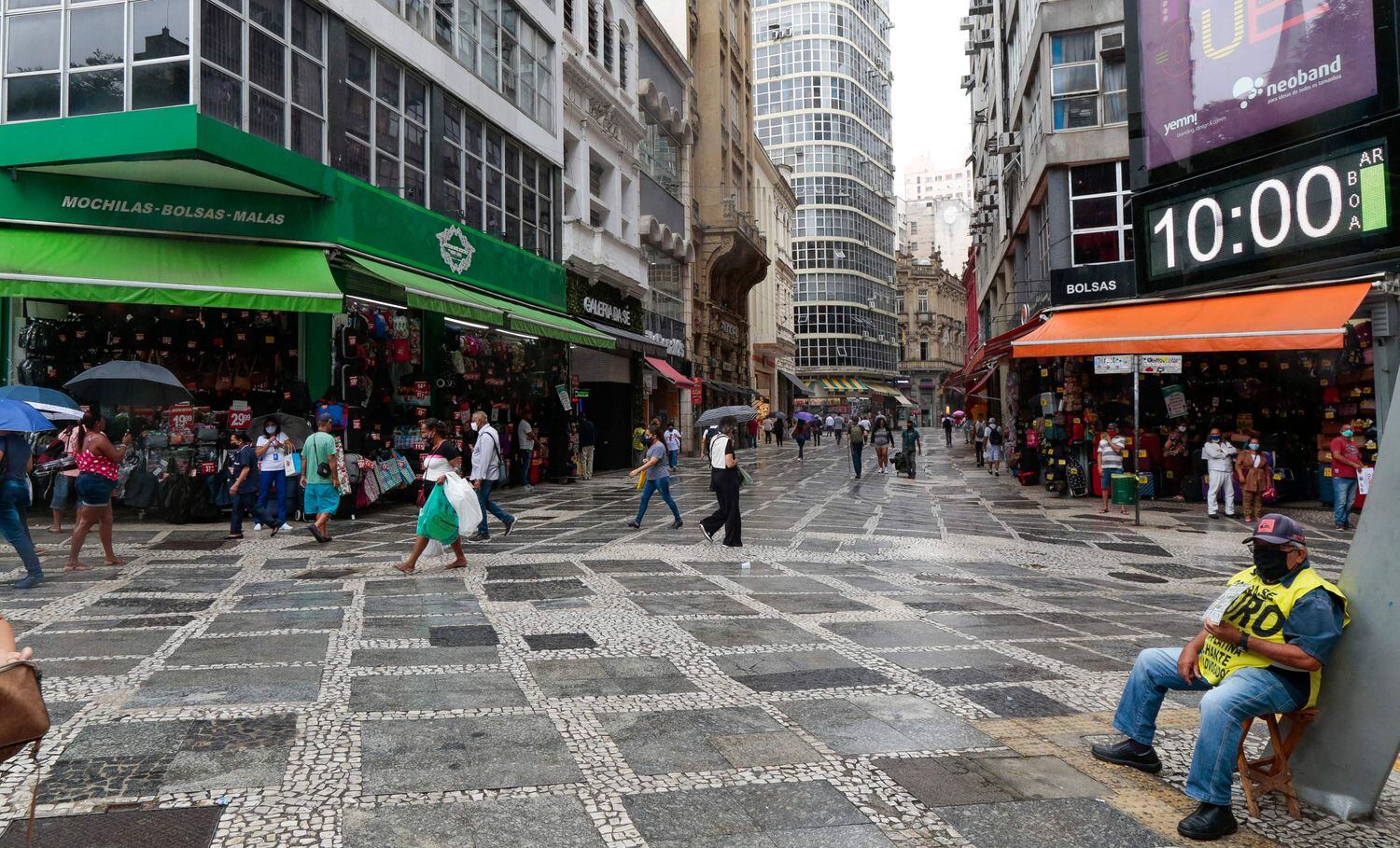 O Centro de São Paulo na sexta-feira, antes do aumento da rigidez nas medidas para tentar conter a disseminação do novo coronavírus.