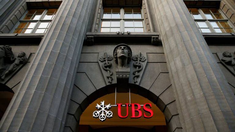 Fachada da sede do banco suíço UBS em Zurique.
