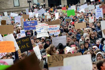 Manifestação em Boston contra o decreto migratório de Trump.