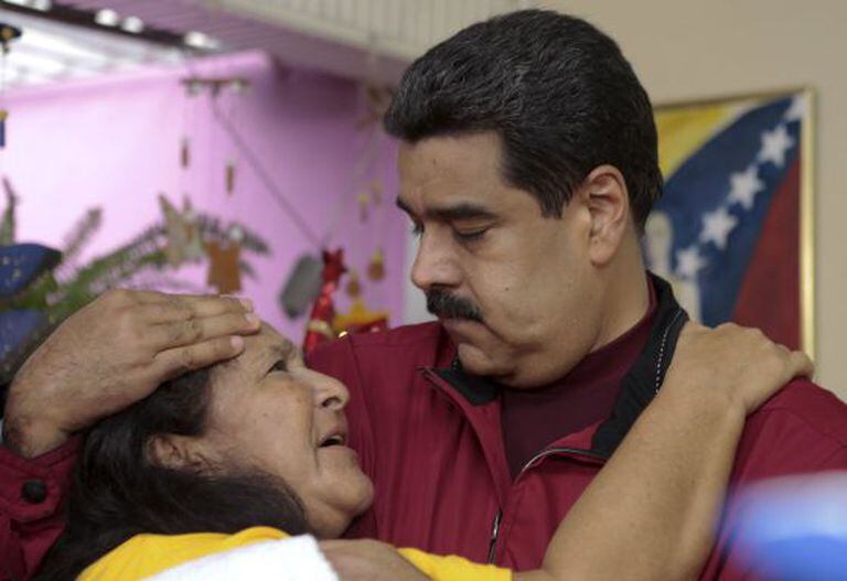 Maduro e uma simpatizante em Cumaná (Venezuela).