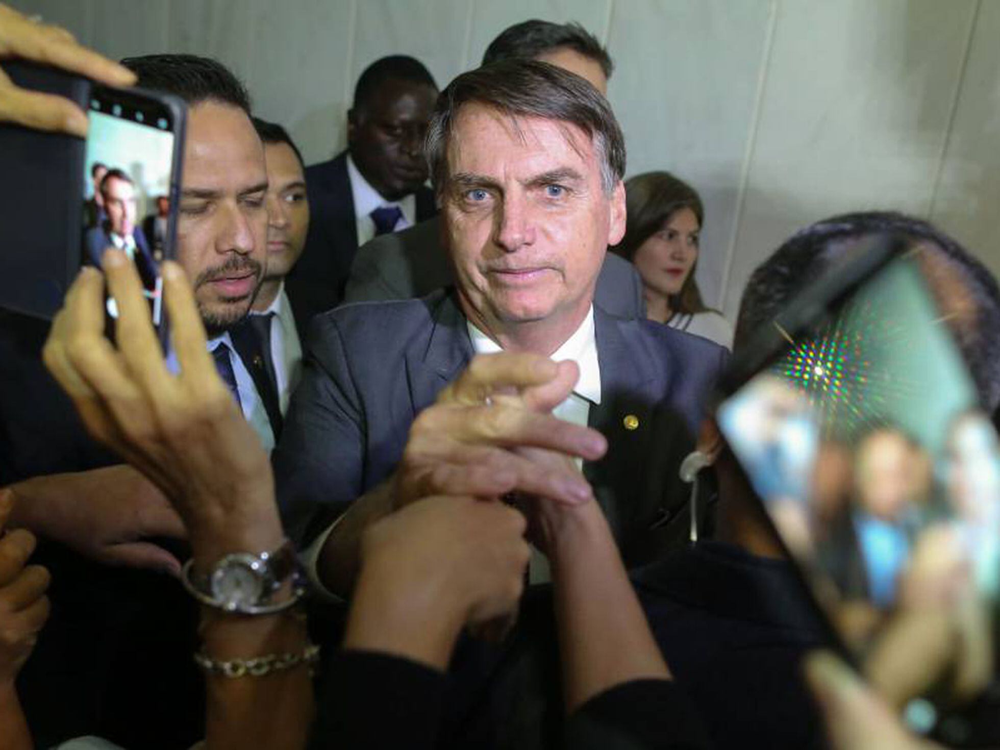 Coluna, A fake news do WhatsApp de Bolsonaro pode