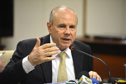 Guido Mantega, ex-ministro da Fazenda, em imagem de arquivo, de agosto de 2014.