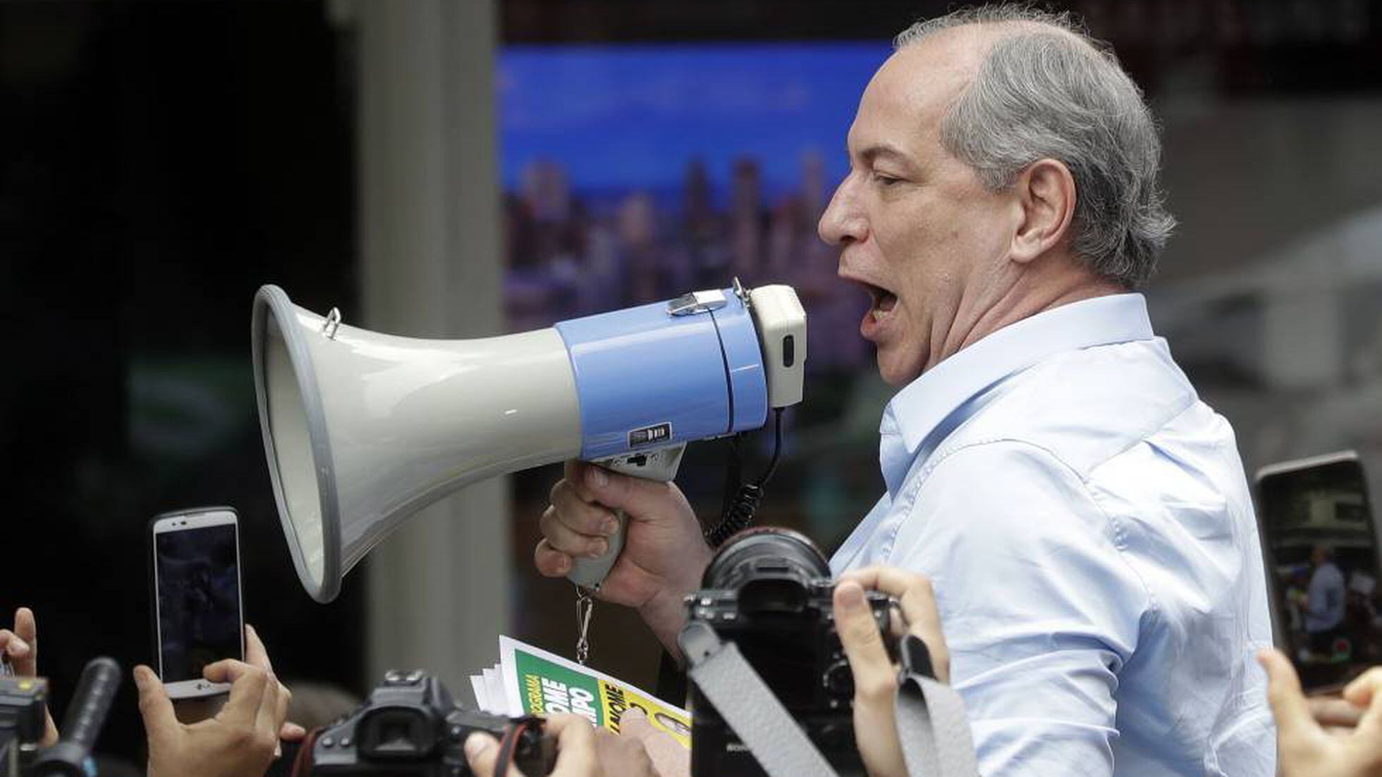 Ciro se veste de esquerda n o radical e acelera o passo para