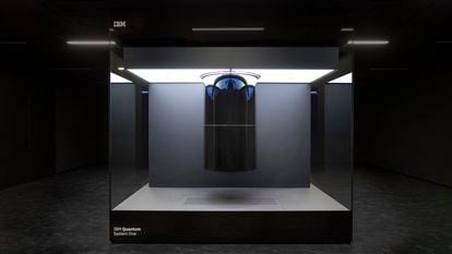O Q System One, um ordenador quântico inaugurado meses atrás pela IBM na Alemanha.