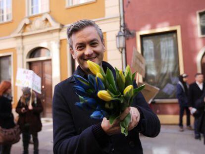 Robert Biedron, na manifestação do Dia da Mulher.