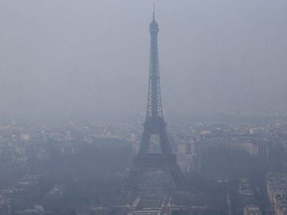 Vista da Torre Eiffel, em 18 de março.
