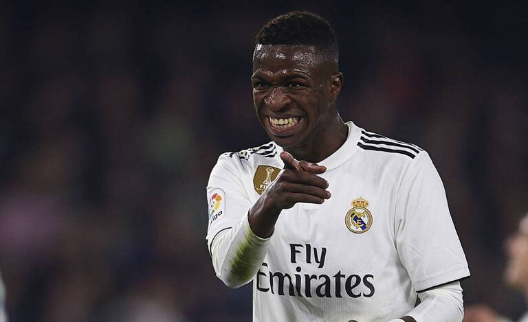 Vinicius durante a partida contra o Betis, em Sevilha.