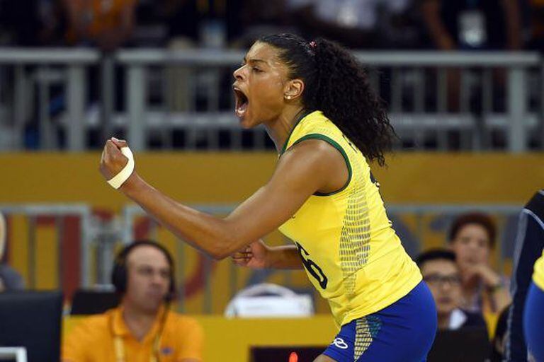 Fernanda Garay foi a maior pontuadora do último jogo.