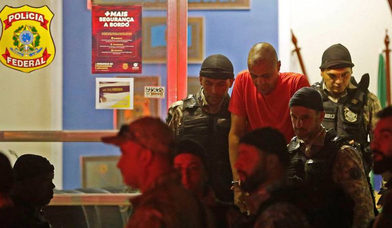 Adélio Bispo deixa prisão em Juiz de Fora.
