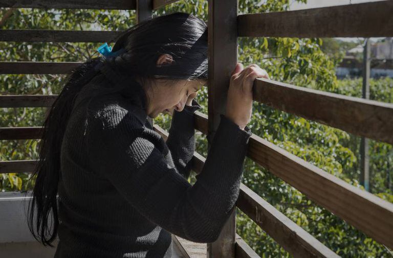 Soledad sofre desde criança uma longa história de abusos, exploração sexual e violência.