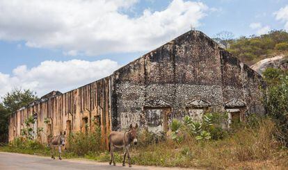 Ruínas da antiga estação ferroviária em Senador Pompeu.