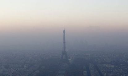 Poluição em Paris, na semana passada.