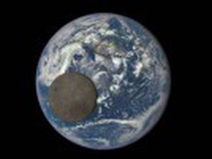 As fotografias foram captadas por uma câmera telescópica batizada como Épica, posicionada a 1,5 milhões de quilômetros da Terra