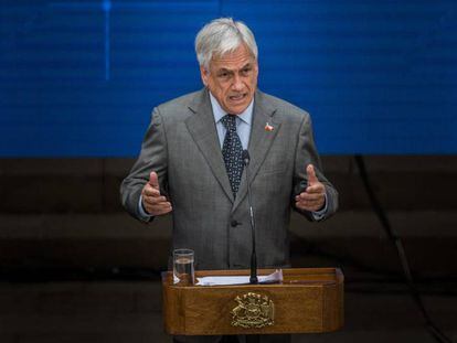 Sebastián Piñera discursa em Santiago nesta quarta-feira, 7 