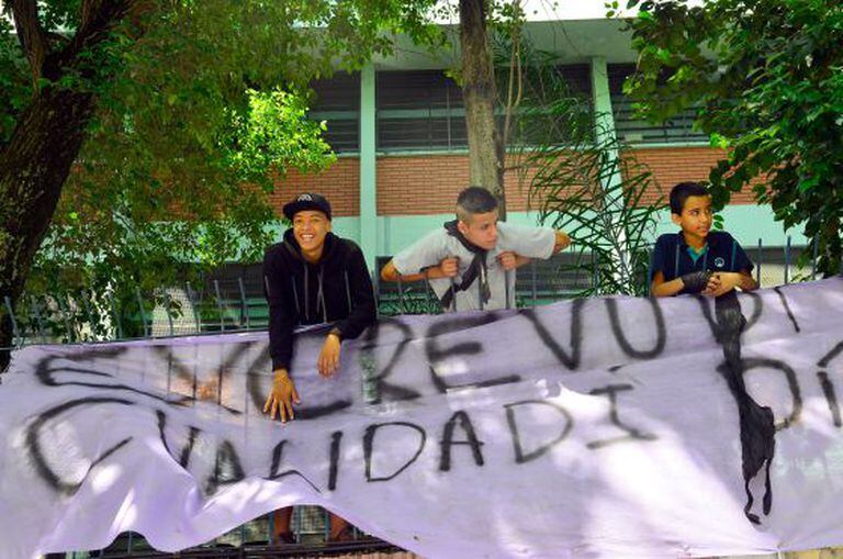 Alunos na ocupação da E.E. Diadema.