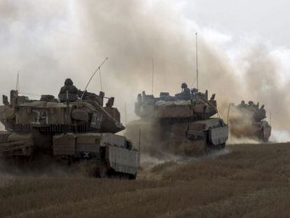 Tanques israelenses saem de Gaza nesta terça-feira.