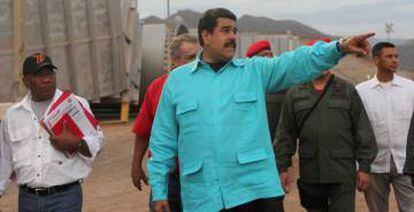 O presidente da Venezuela, Nicolás Maduro, durante uma visita a Puerto La Cruz, na quinta-feira.