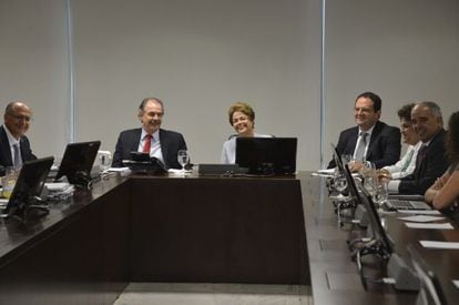 Alckmin, Mercadante e Dilma em Bras&iacute;lia.