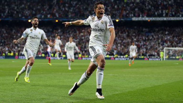 Chicharito celebra o gol da classificação.