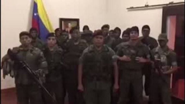 Vídeo publicado no Youtube, no qual militares afirmam ter se rebelado na manhã de domingo em Valência. As imagens foram eliminadas da plataforma de vídeo.