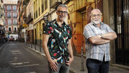 Federico Armenteros e Paco Tomás no bairro de Chueca, em Madri.