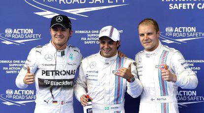 Da esquerda para a direita, Rosberg, Massa e Bottas no pódio da 'pole'.