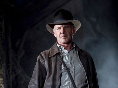 Harrison Ford em ‘Indiana Jones e o Reino da Caveira de Cristal’, o filme que demonstrou que em 2008 já éramos tão nostálgicos dos anos oitenta como somos agora. O ator tinha 65 anos.