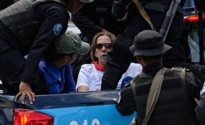Manifestantes detidas no sábado em Managua.