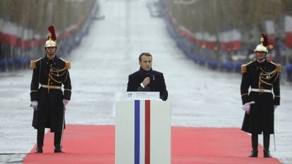 O presidente francês, Emmanuel Macron, durante o centenário do fim da Primeira Guerra Mundial em Paris o 11 de novembro de 2018.