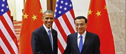 Obama com o primeiro-ministro chinês, Li Keqiang, em Pequim.