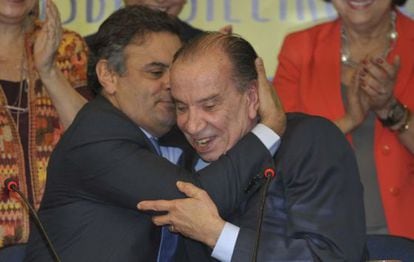 Aécio Neves e Aloysio Nunes na reunião do PSDB.