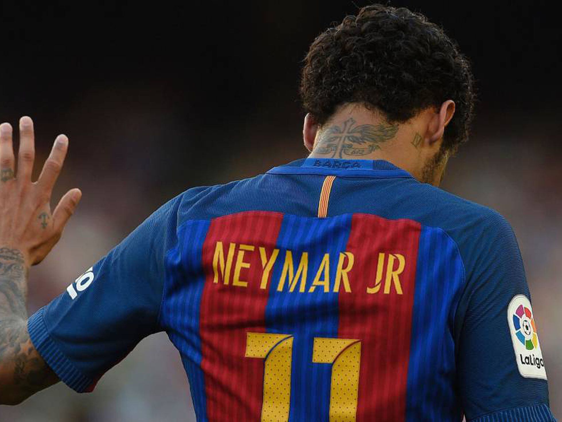 PES 2017: Neymar está na lista de dez melhores atacantes do jogo