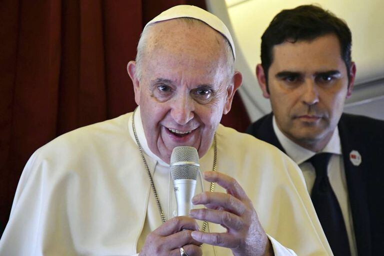O papa Francisco, na coletiva de imprensa no voo de regresso de sua viagem a Marrocos.