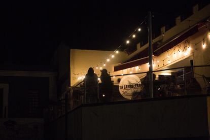Terraço de bar no centro de Cuernavaca.
